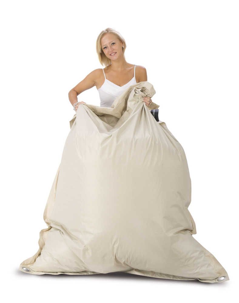 COUSSIN RECTANGULAIRE WATERPROOF CREME