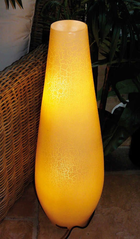 LAMPE EN RESINE ECAILLES