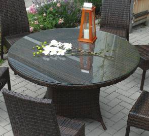 TABLE 120CM EN OSIER TRESSE ET VERRE