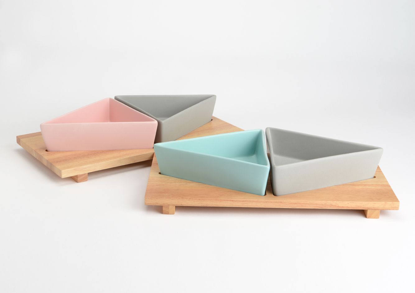 Gamelles design avec plateau Gamelles design avec plateau · Gamelles design avec plateau 1