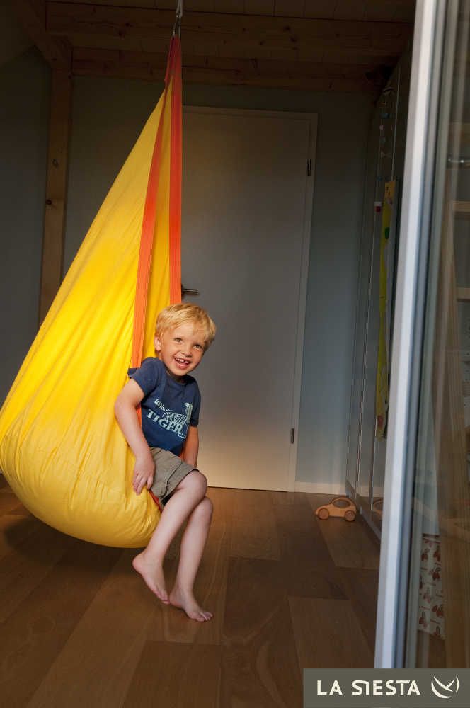 Nid Hamac jaune en coton pour enfant