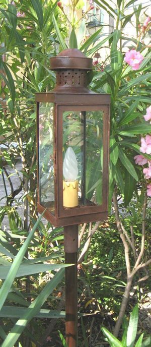 LANTERNES D'AUTREFOIS LUMIERE DE JARDIN
