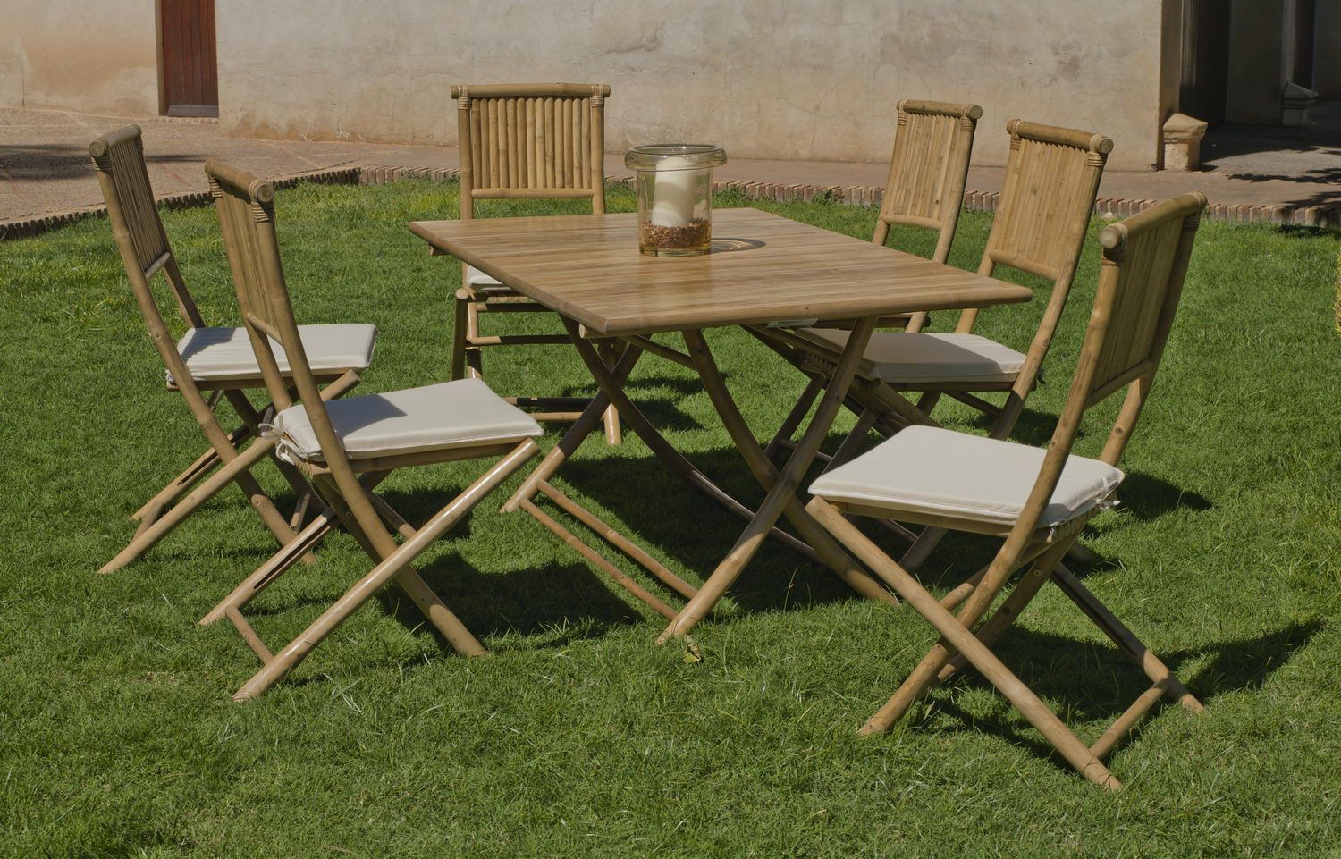 Coussins, salon de jardin