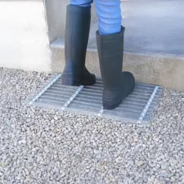 Grille gratte pieds en acier galvanisé