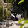 Fauteuil oeuf suspendu en polyrésine et acier