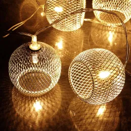 Guirlande lumineuse 10 cages argentées