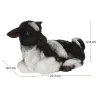 Veau noir et blanc couché en résine