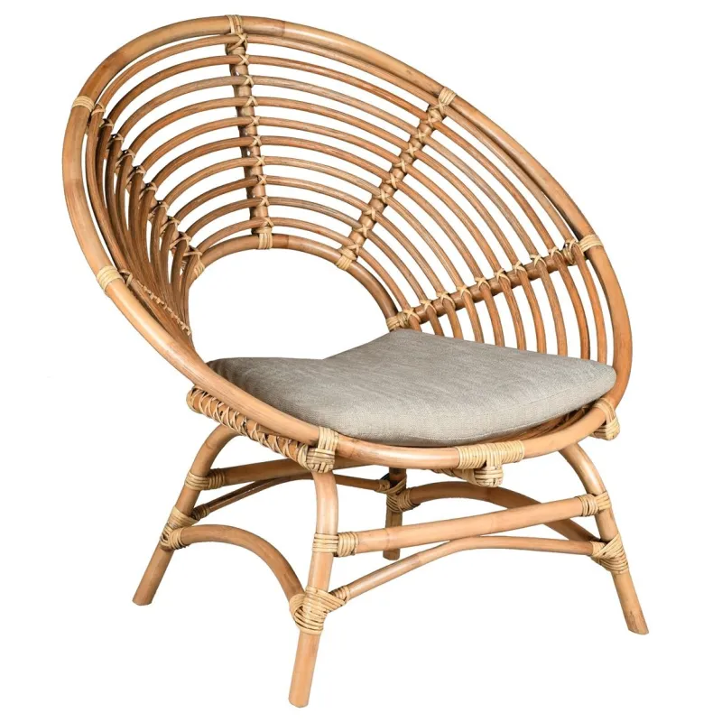 Fauteuil en rotin naturel  ajouré