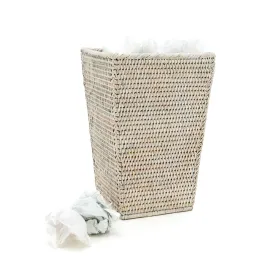 Corbeille à papier en rotin