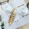Assiette en porcelaine avec liseré doré