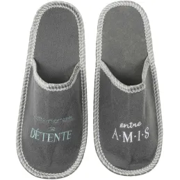 Porte chaussons invités avec 4 paires de chaussons Family
