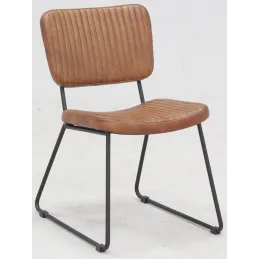 Fauteuil et repose-pieds en cuir  de buffle pleine fleur