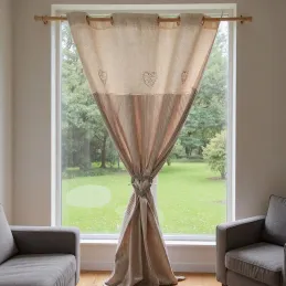 Rideau coeurs gris avec embrasse