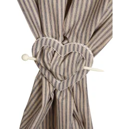 Rideau coeurs gris avec embrasse