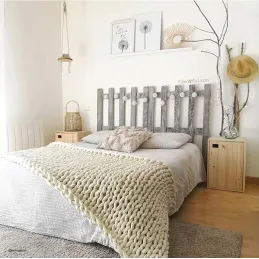 Armoire en pin brut 1 porte 2 tablettes Dinamic