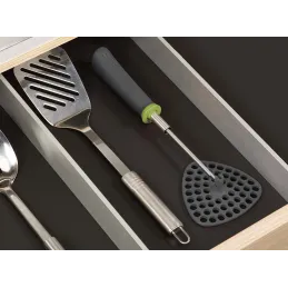 Presse-purée pliable ergonomique Delta