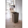 Poubelle en polypropylène et poignée en bois Como