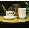 Tasse en porcelaine liseré doré 18 cl