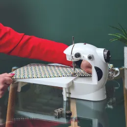 Mini machine à coudre avec table d'extension