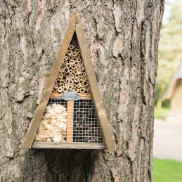 Hôtel à insectes Tipi