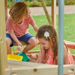 Aire de jeux en bois avec glissière et portique Castelwood