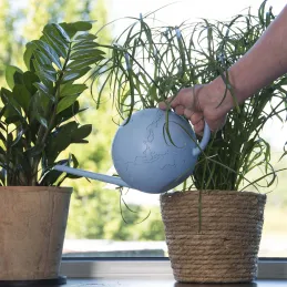 Arrosoir en plastique recyclé Globe