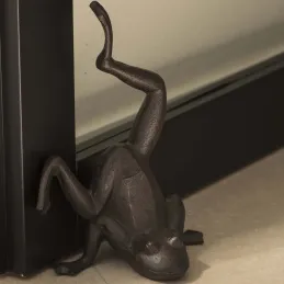 Cale porte en fonte grenouille