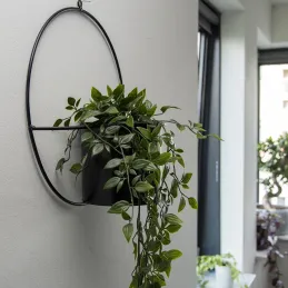 Jardinière déco ronde d'intérieur en métal noir