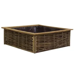 Potager carré en noisetier et pin