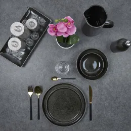 Assiette en grès noir Tokyo (Lot de 6)