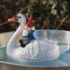 Nain de jardin en résine balade sur l'eau