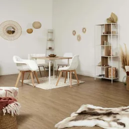 Chaise scandinave patchwork blanc