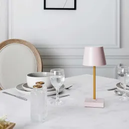 Lampe de table LED tactile