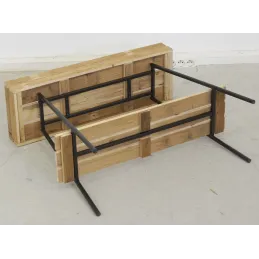 Potager sur pieds en bois recyclé