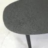 Table basse ovale en métal texturé noir