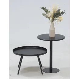 Table d'appoint en métal Guéridon