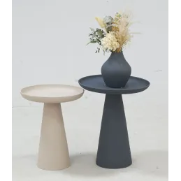 Table d'appoint en métal Orso