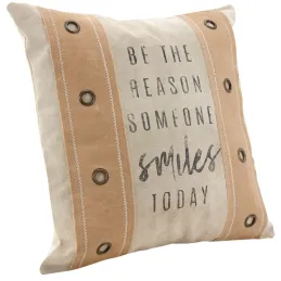 Coussin en coton beige à rivets