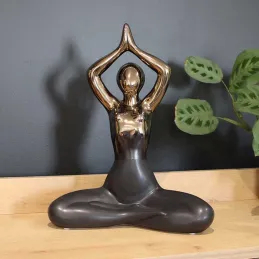 Statuette yoga en céramique Zoya