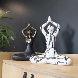 Statuette yoga en céramique Zoya