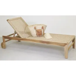 Chaise bain de soleil en teck et cannage synthétique BAIA