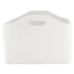 Corbeille porte-revues en simili matelassé blanc