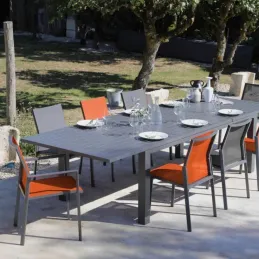Fauteuil de jardin empilable Delia