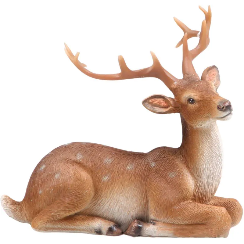 Cerf couché en résine
