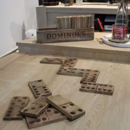 Jeu de dominos en bois de manguier