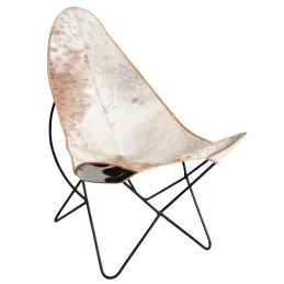 Fauteuil en métal et peau de vache
