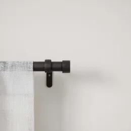 Tringle à rideaux en métal noir mat Cappa