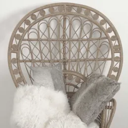 Coussin imitation fourrure 45 cm