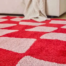 Tapis intérieur à poils longs Swing 383 rouge