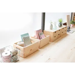 Caisse en bois de rangement